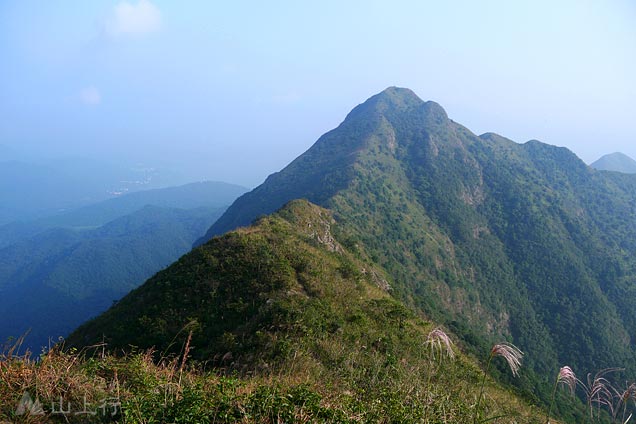 馬鞍山主峰