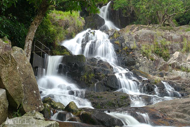 Silvermine Bay Waterfall