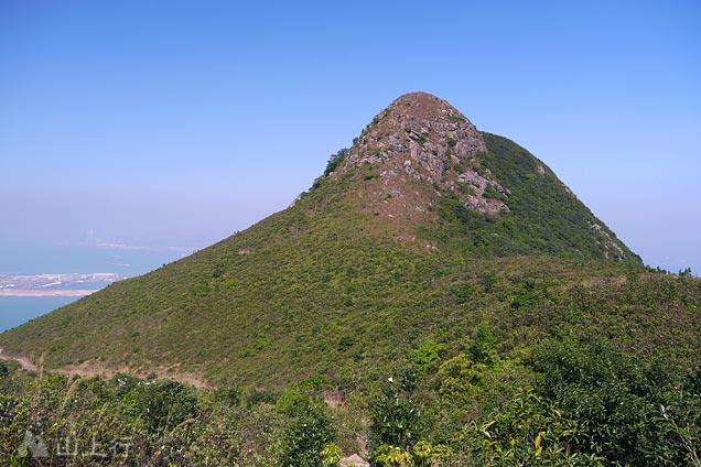 婆髻山